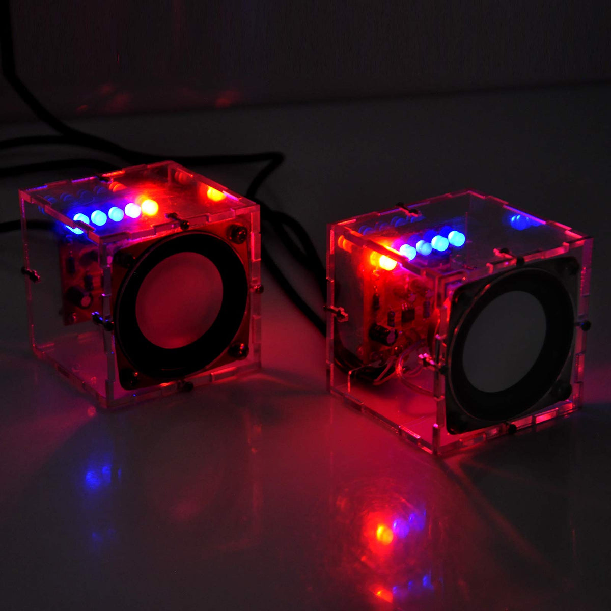 Gikfun Upgraded USB Mini Amplifier Electronic Transparent Stereo Speaker Box Sound Amplifier DIY Kit for Arduino EK1918