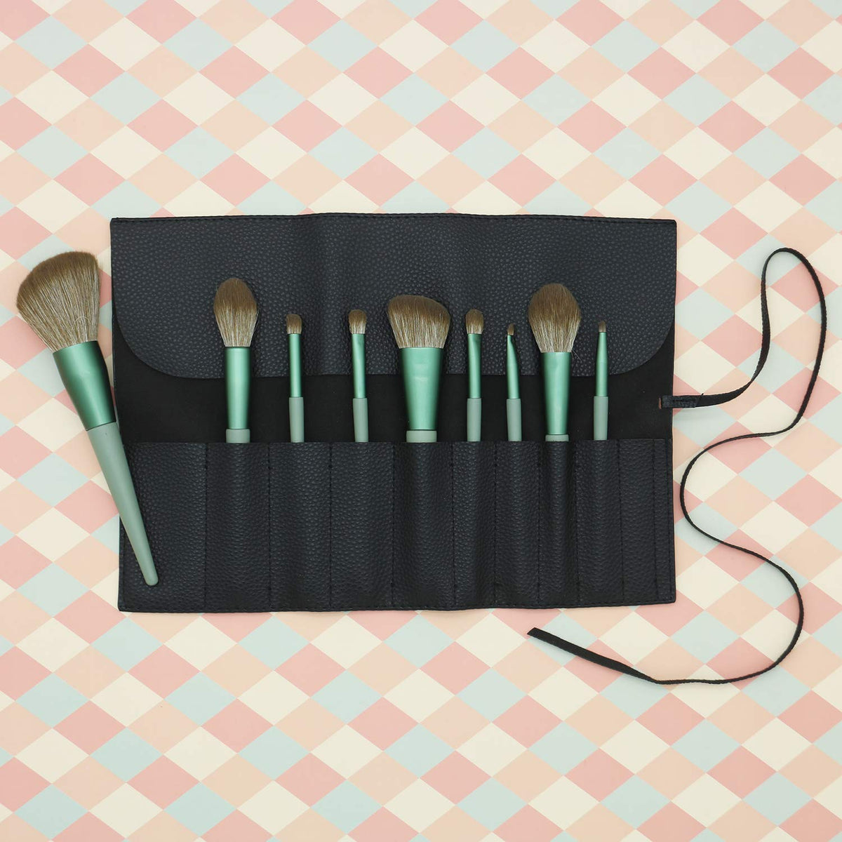 Bird&Fish Makeup Brush Case Travel, makeup brush bag,makeup brush silicone case roll up bag,Rolling Bag Storage Case PU Leather,Holder Organizer Brushes Pouch Cosmetic Bag for Travel(Black)