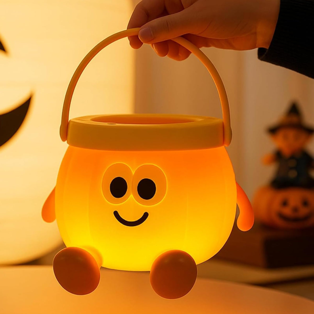 Tarinks Pumpkin Night Light for Kids, Rechargeable Bedside Lamp, Portable Handheld Lamps, Pumpkin Lantern Lamp for Office, Room Decor, Cute Sleep Nightlight, Funny Gifts for Baby Teen Adult