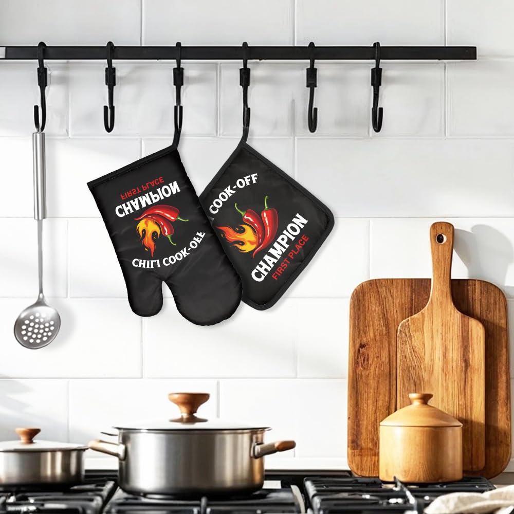 DYJYBMY Chili Cook-Off Champion First Place Funny Oven Mitts and Pot Holder Set for Baking Cooking, Chili Champion Gifts, Perfect Cooking Housewarming Baking Gifts for Women Men Dad Friend