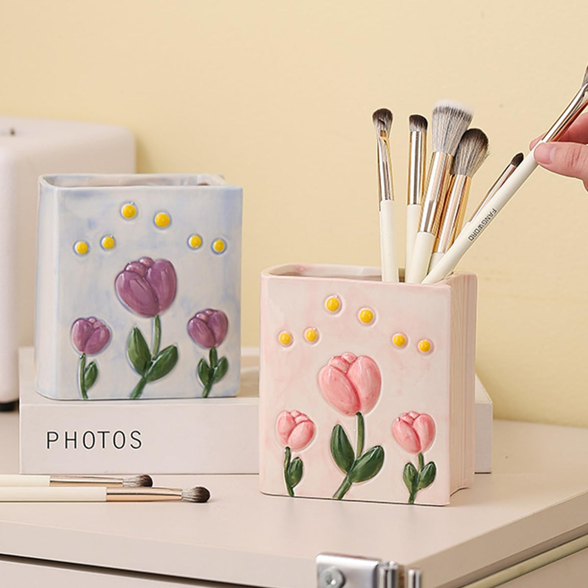 Busnos Book Vase Tulip Pencil Cup Pen Holder For Office Desk Decorative Books Yellow Flower Vase Cute Toothbrush Holders Home Decor Teacher Book Gifts for Women Small Makeup Brushes Holder