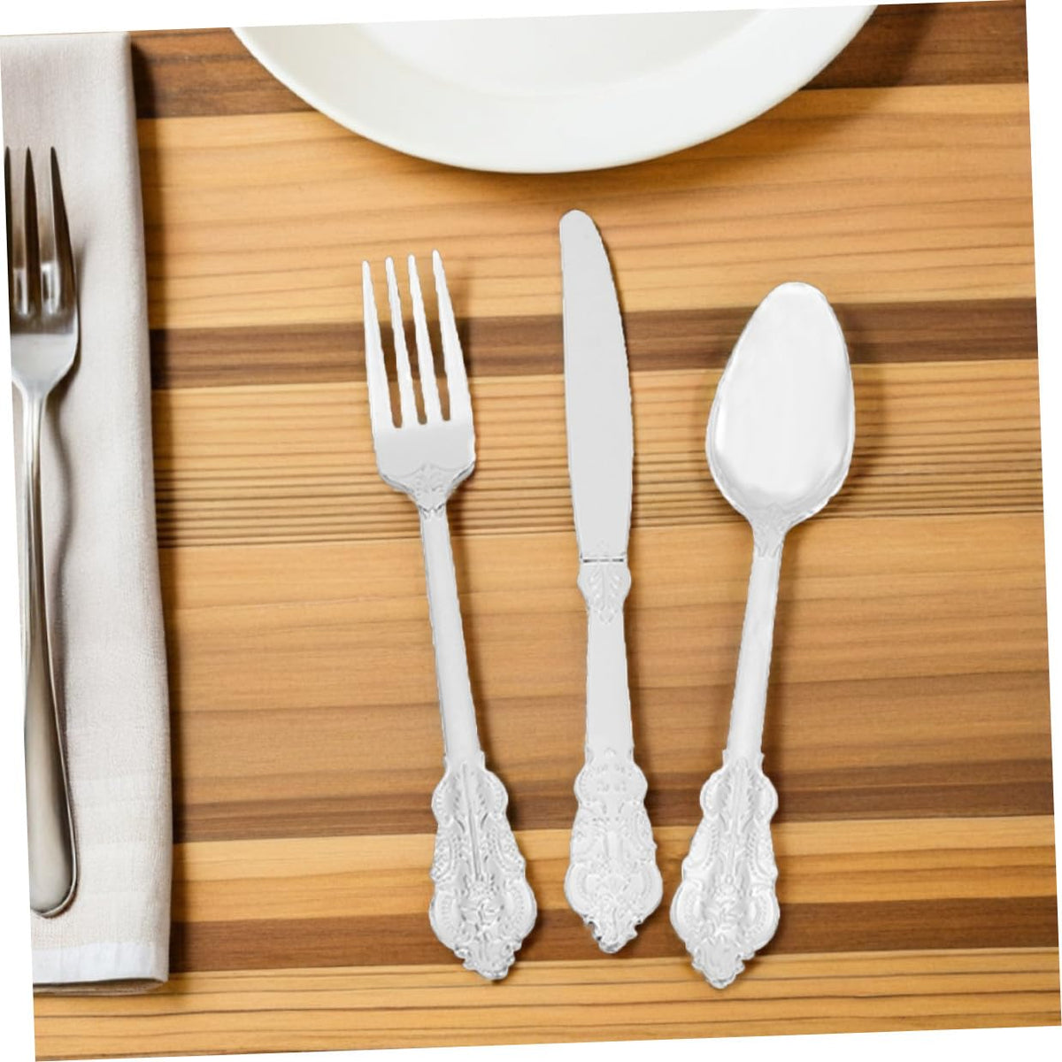 VERDANVERSE Disposable Cutlery Set 24 Pieces with Gold Trimmed Forks Spoons Knives, Plastic Picnic Utensil Kit for Parties Camping and Daily Household Use