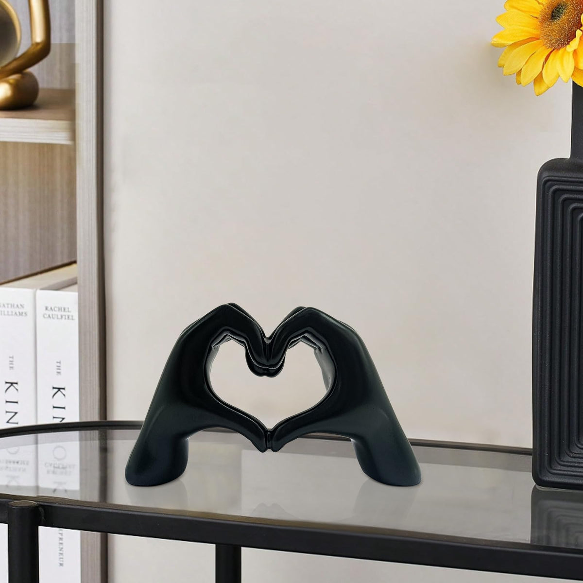 AWAIOY Black Heart Hands Sculpture Medium 6.9" Resin Love Statue, Modern Dark Aesthetic Shelf Decor for Teen Bedroom, Unique Romantic Figurine Gifts for Women Him Art