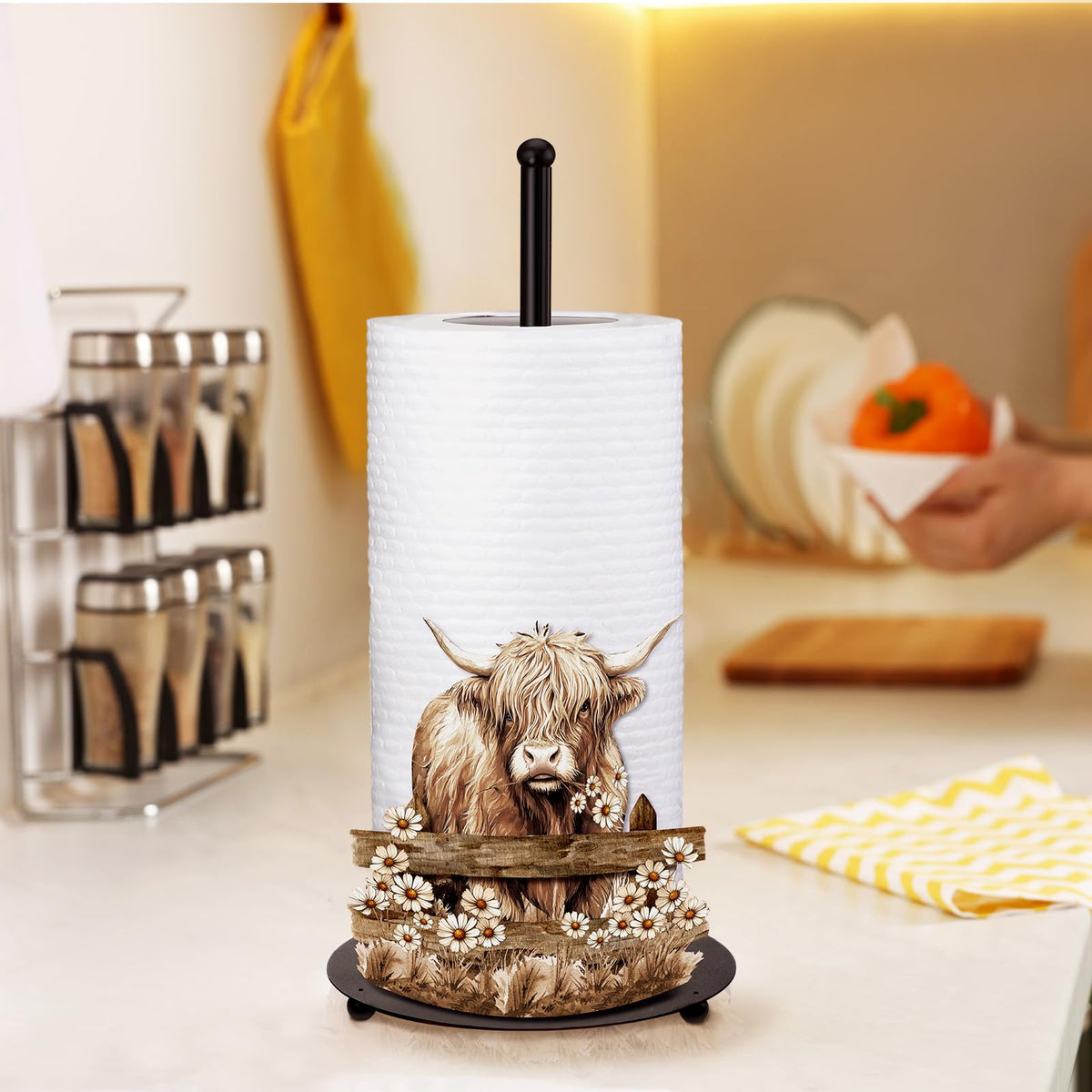 Shimeyao Highland Cow Metal Paper Towel Holder Farmhouse Highland Cow Kitchen Decor Accessories Large Metal Towel Holder Stand for Kitchen Bathroom Home(Rustic)