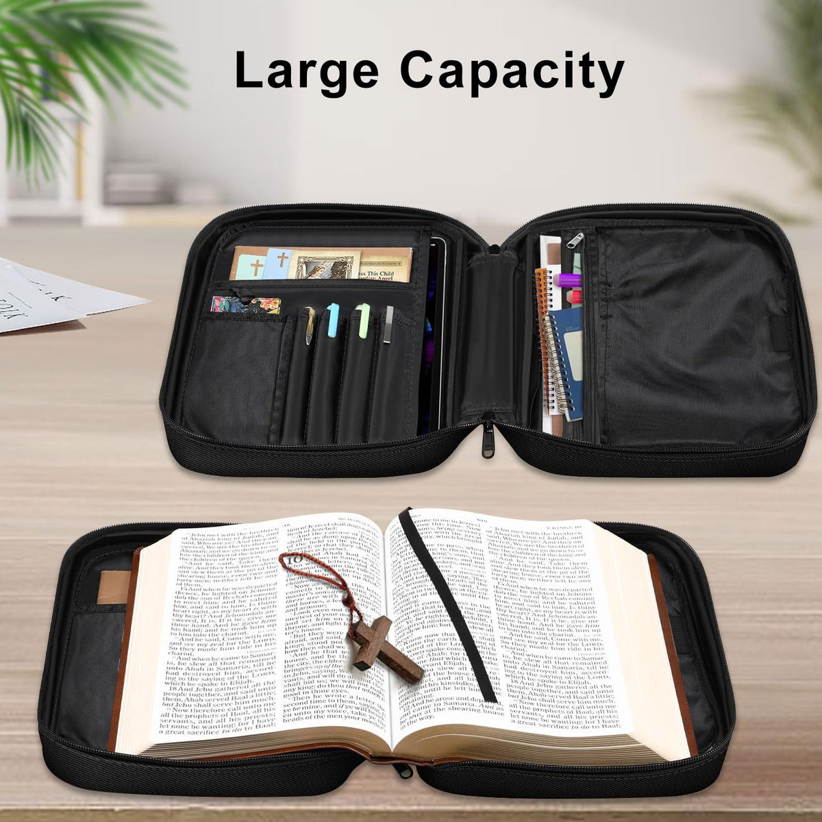 Qindaiwen Bible Cover for Women Kids, Bible Carrying Case Church Bag Bible Protective with Zippered Back Pocket, Gift for Adults Lady Women Men, Frog on a Mushroom
