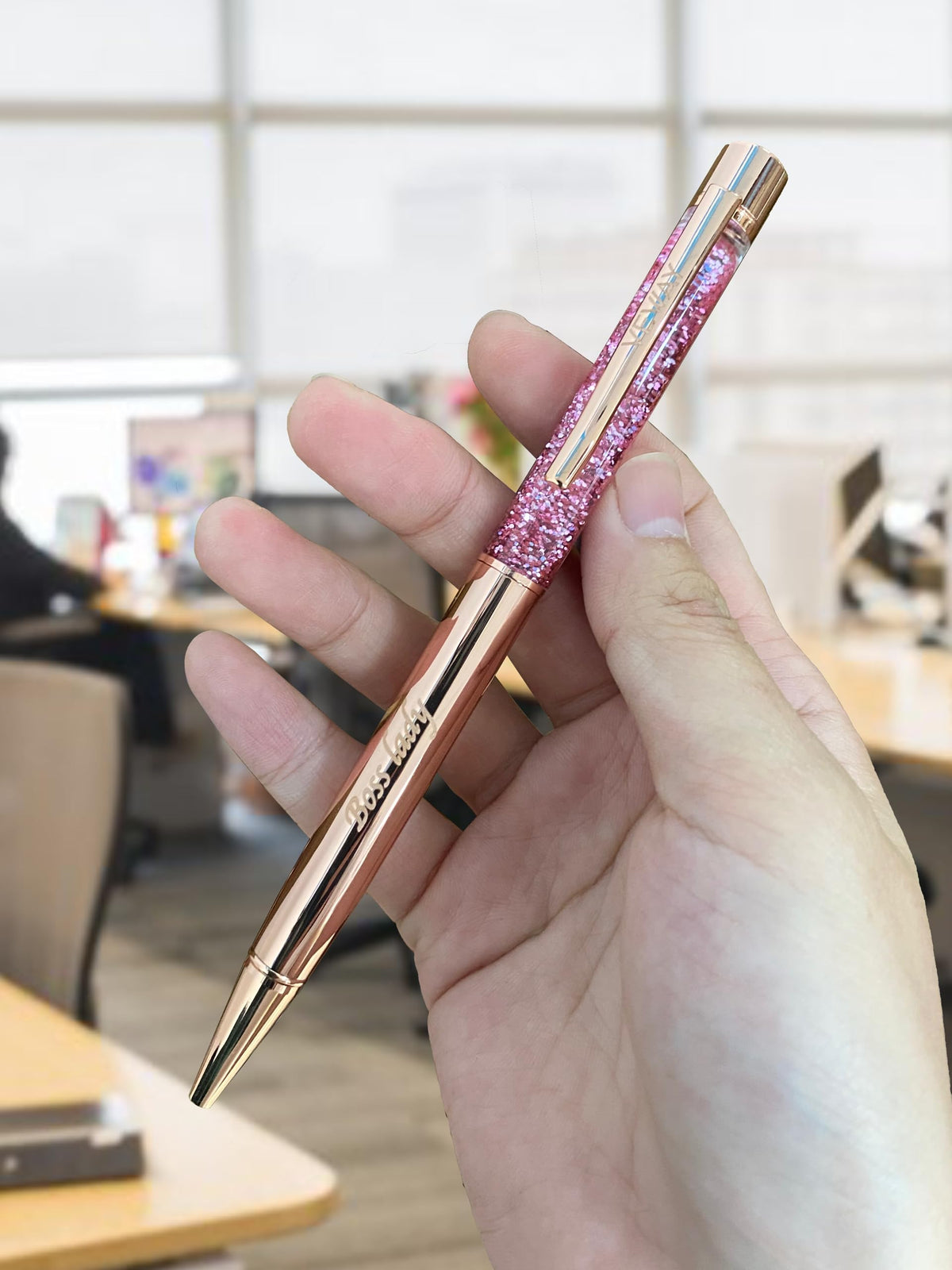 Veway - Luxury Pens for Women, 5 Glitter Rose Gold Writing Pens, Exclusive Pen Sets for Women Gift, Refillable Ballpoint Gift Set for Teachers, Executives & Special Occasions