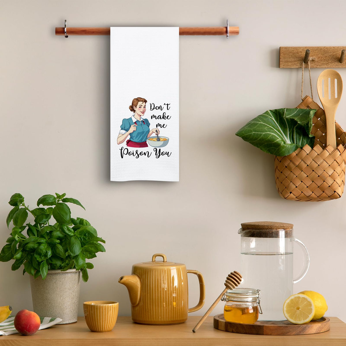 NAHMAKNE Funny Kitchen Towels for Women, Don't Make Me Poison You, Retro Housewife Dish Towels for Kitchen Decor, Sarcastic Cooking Gifts, Sweet Housewarming Gifts for Hostess Mom Wife Sister Friend