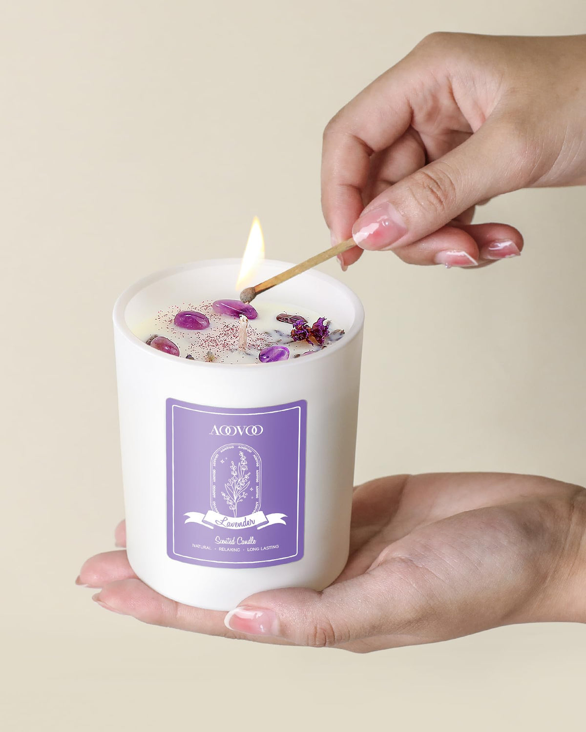 AOOVOO Lavender Scented Candles for Women - Aromatherapy Candle with Crystals Inside, 10oz Soy Candles for Home Scented, Birthday Gifts Mothers Day Candle for Women Mom