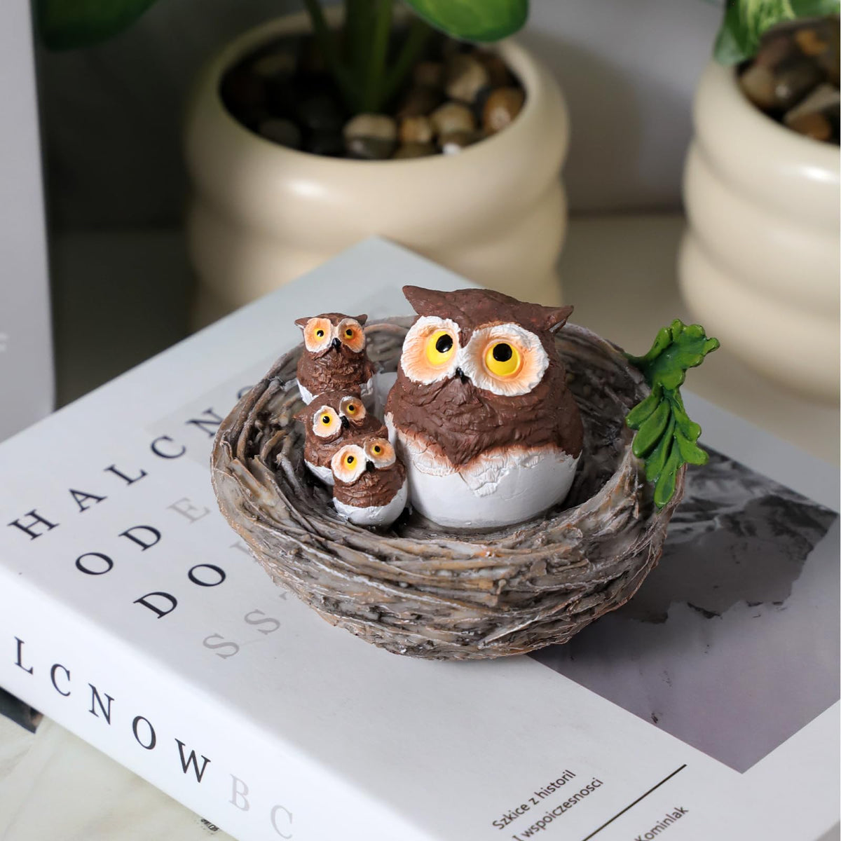 Resin Owl Family Nest Figurine, Cute Owl Garden Figurine Home Office Decor, Rustic Farmhouse Decor for Shelf - Thank You Gifts for Mom Grandma