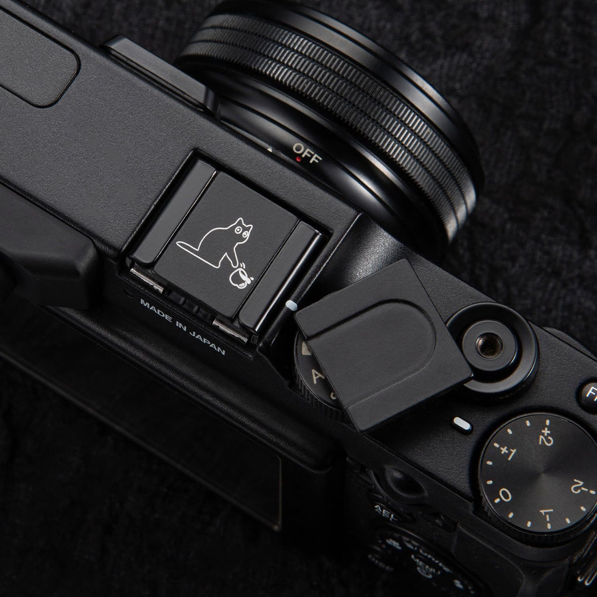 Set X100VI X100V X-M5 X-E5 X-T4 X-T3 (CAT-01-Hot Camera Metal Hot Shoe Cover Shutter Buttons Protector for Fujifilm