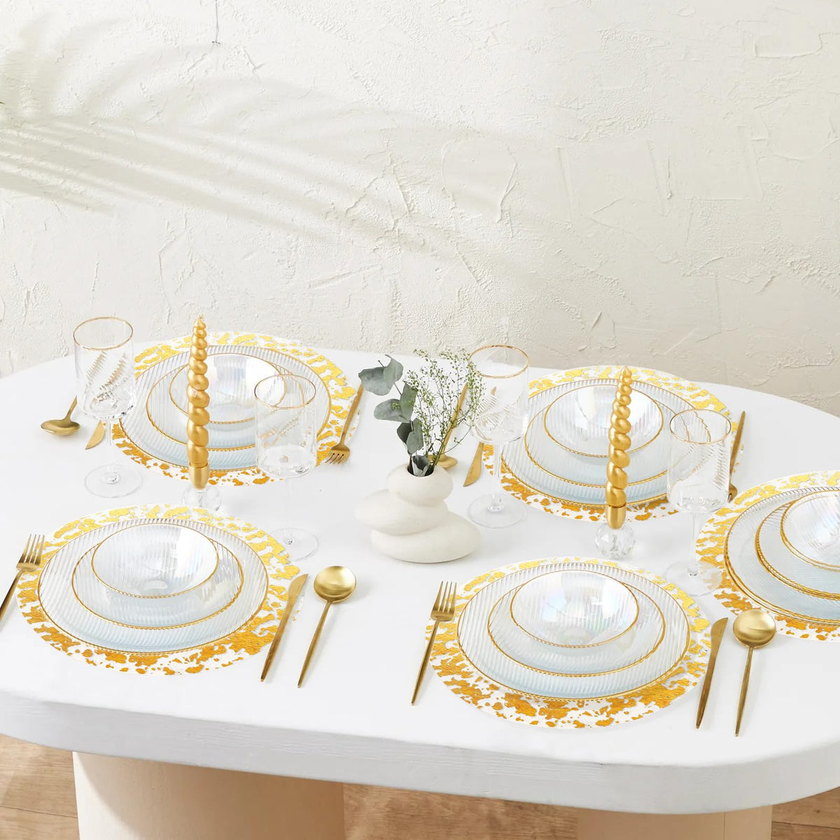 KesaPlan 100 PCS Disposable Gold Placemats Set, 13" Metallic Round Doilies for Tables, Gold Foil Mesh Pressed String Table Mats, Thin Mesh Decorative Doilies for Wedding, Holiday, Party, Christmas