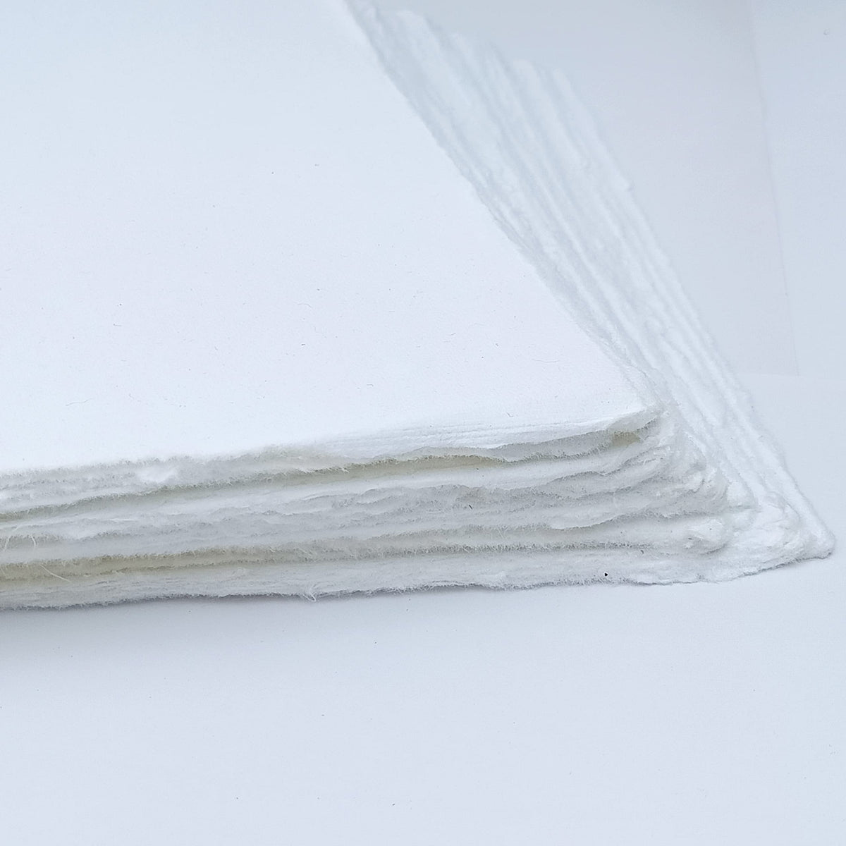 E-Tailor Handmade Cotton Deckle Edge Paper Loose Leaf Sheets 130 GSM Ivory White (Pack of 1-5x7-20-Sheets)