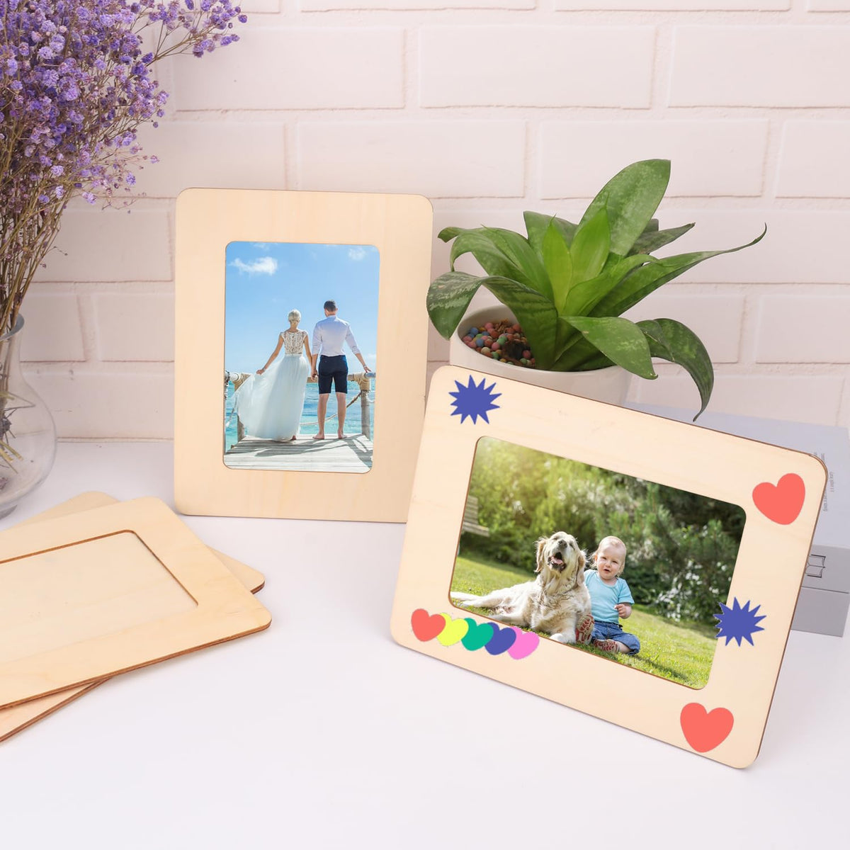 kukmakri 30 PCS Unfinished Wooden Picture Frames Set with 4.72 x 6.81 inch Photos, Wooden Frames for Crafts, Standing Postcard & Photos Picture Frame Set –Suitable for Crafts DIY, Souvenir Decoration