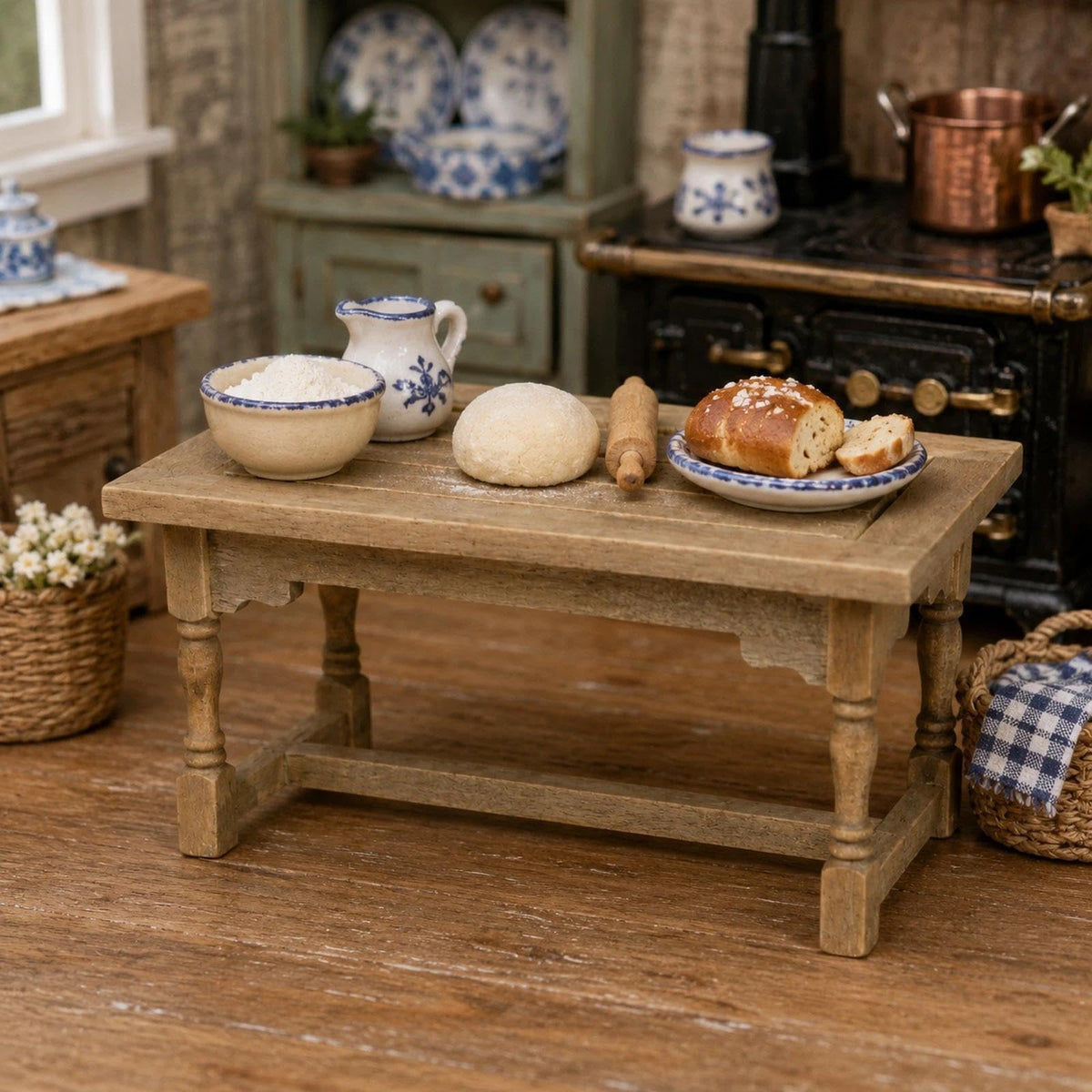 LOGOFUN Dolls House Miniature Wood Table Mini Wooden Table Model 1:12 Scale Tiny Dining Table for Doll House Kitchen Accessories