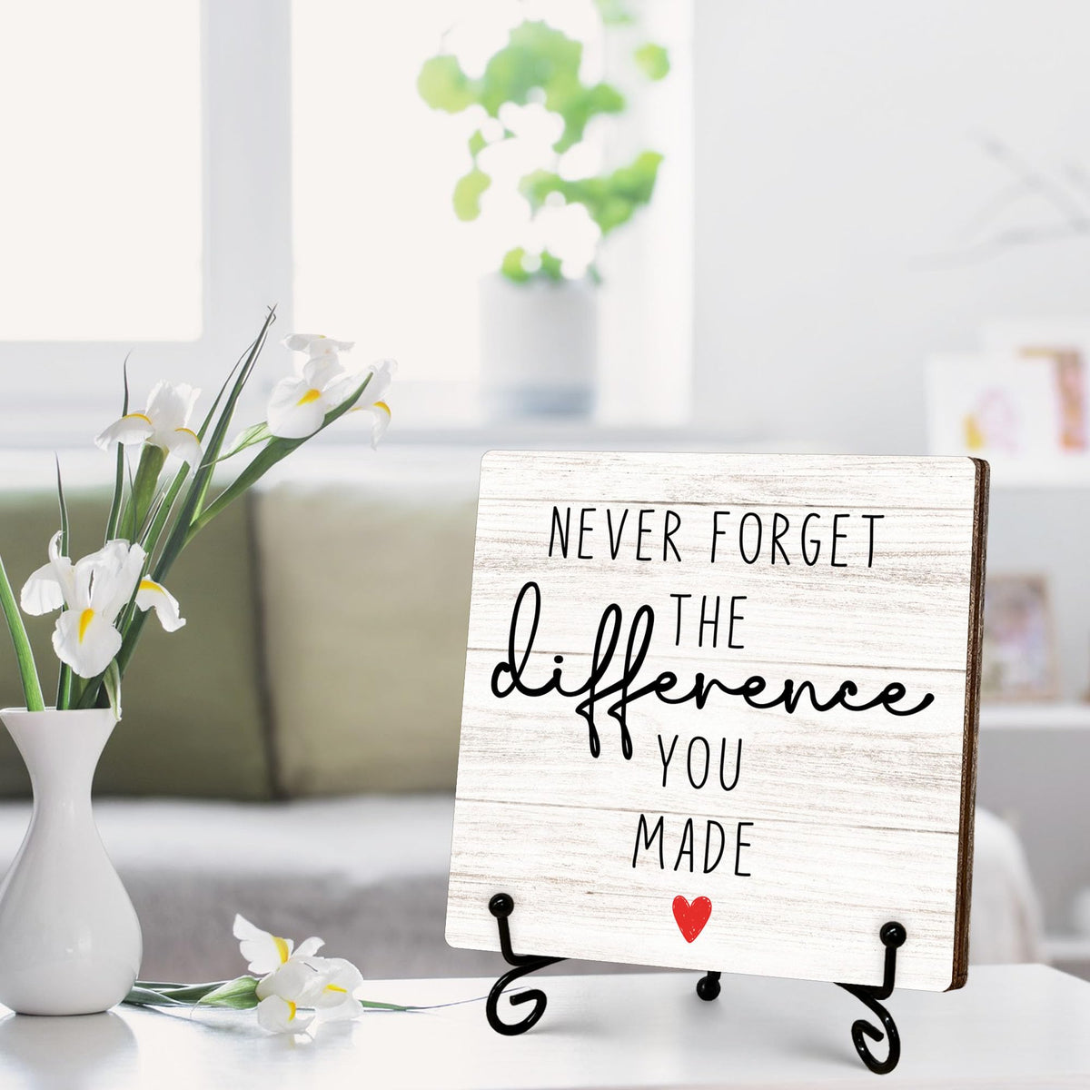 Inspirational Office Gifts for Women, Difference Maker Desk Decor, Never Forget The Difference You Made Wooden Sign, Birthday Gifts for Men Friends Coworkers, Motivational Office Decor, 5"x5"-A16