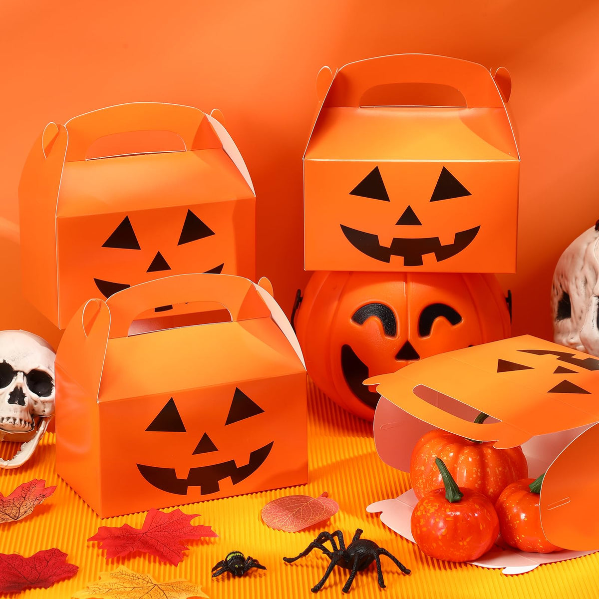 Lincia 50 Pcs Halloween Treat Boxes Candy Boxes Cardboard Pumpkin Box Set Holiday Goodie Bags Bulk for Halloween Birthday Party Treat Cookies Party Favors