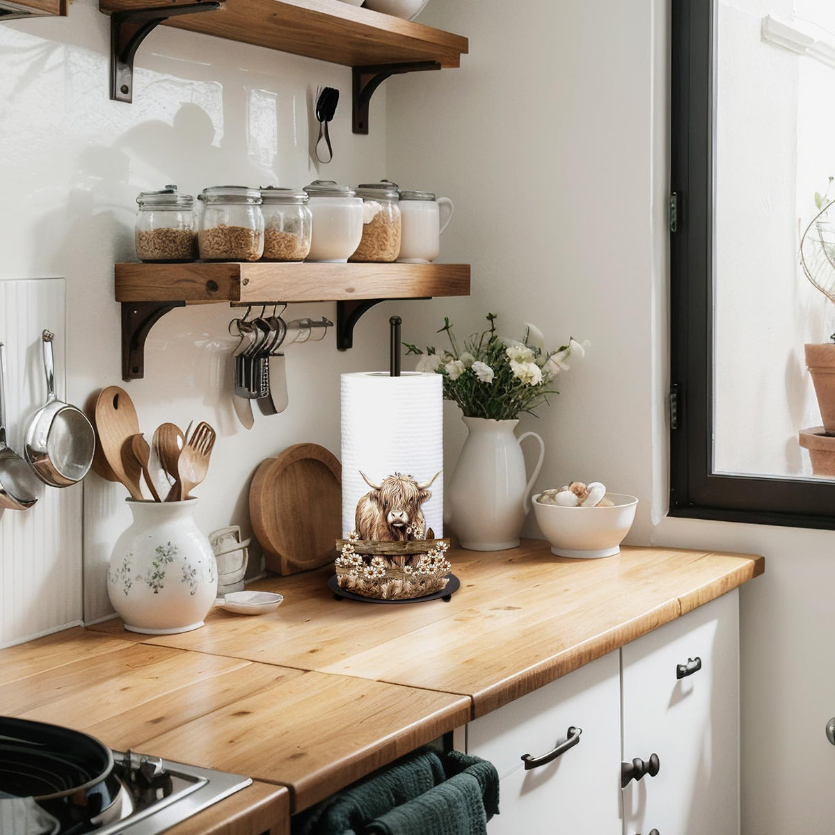 Shimeyao Highland Cow Metal Paper Towel Holder Farmhouse Highland Cow Kitchen Decor Accessories Large Metal Towel Holder Stand for Kitchen Bathroom Home(Rustic)