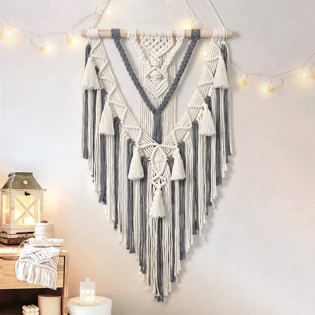 Dremisland Macrame Woven Wall Hanging Boho Geometric Woven Tapestry Beige & Grey Cotton Handmade Bohemian Art Decor with Tassel Craft Ornament for Bedroom Living Room Apartment Nursery (Grey)
