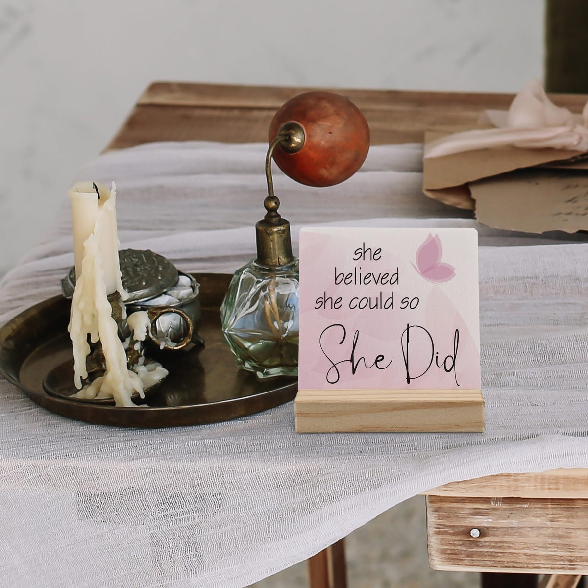 ANIANG Inspirational Desk Decor, Motivational Quote Wood Plaque, Inspirational Positive Gifts for Women,Pink She Believed She Could So She Did Wooden Plaque Sign with Wood Stand for Home Office Decor