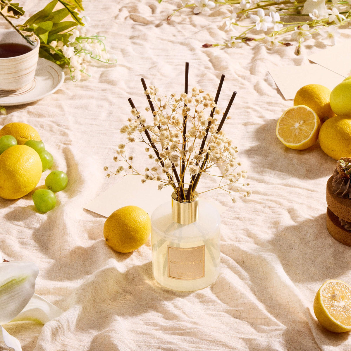 Cocorrína Reed Diffuser Set, Clean Linen 6.7 fl oz Scented Diffuser with Sticks Home Fragrance Reed Diffuser for Bathroom Shelf Decor