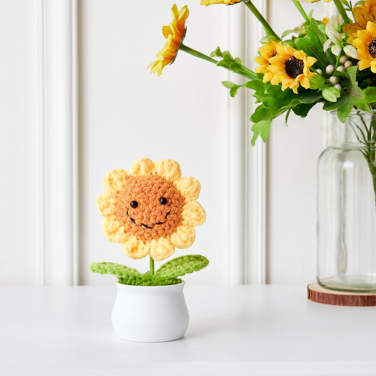 LAIDANLA Golden Yellow Crochet Sunflower Funny Positive Thank You Small Gifts for Women Teacher Coworkers Friends Cute Encouragement Appreciation Crochet Flowers Pot for Office Desk Decor