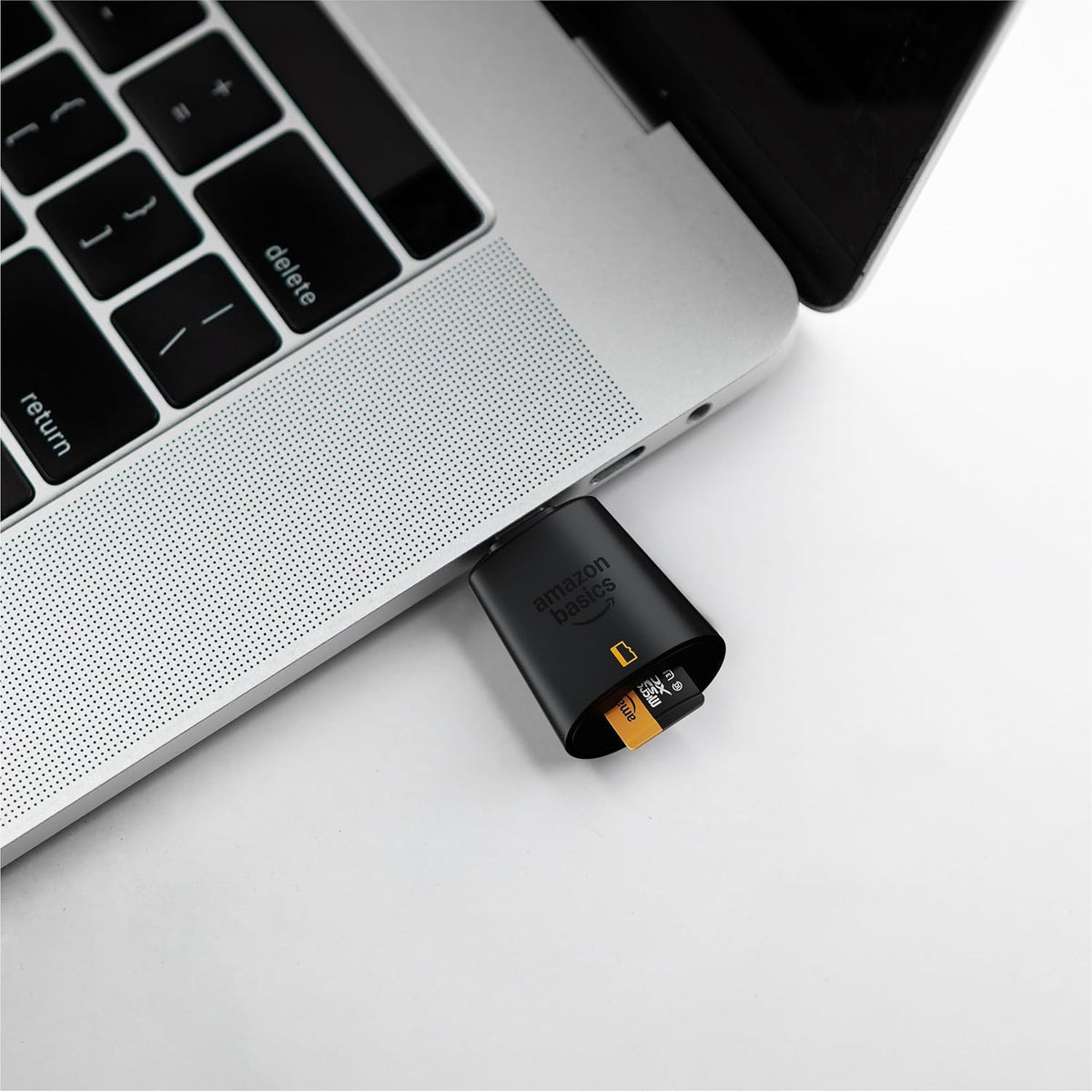 Amazon Basics 3.0, 200MB/s, Micro SD Card Reader USB-C High Speed Data Transfer up to Compatible with Smartphones