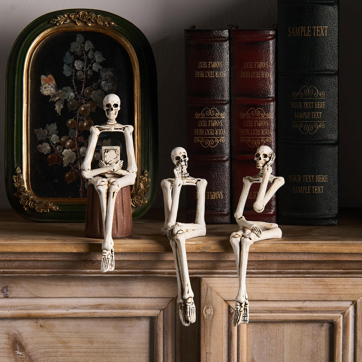 Octdays Skull Thinker Statues Halloween Decor, Indoor Small Resin Skull Collectible Figurines, Halloween Table Bookshelf Home Living Room Decorations (White)