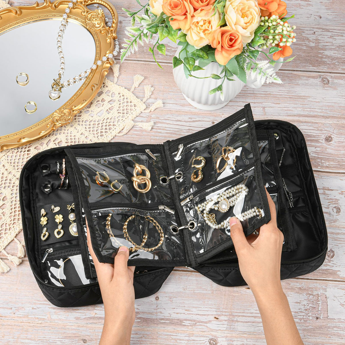 CEELGON Travel Jewelry Case Organizer and Storage Quilted Jewelry Pouch Box for Traveling Ring Necklace Earring Holder with Velvet Jewelry Binder Mini Portable Jewelry Bag (Black)