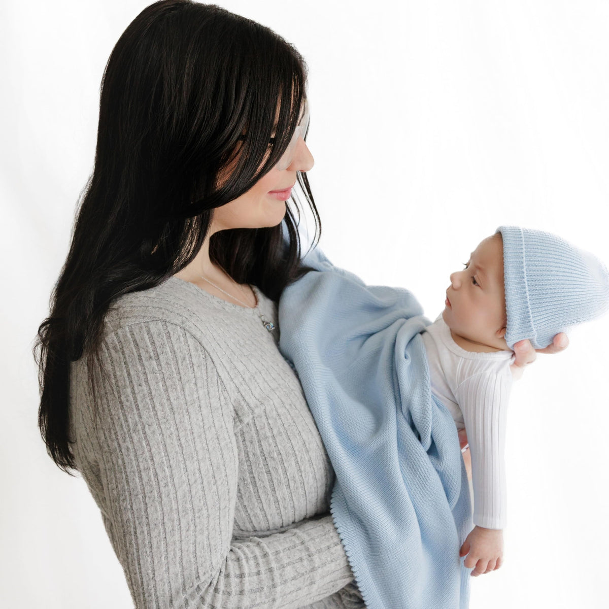 Bleu La La Baby Gift Set - Organic Cotton Newborn Blanket Essentials, Thoughtful Baby Shower & New Baby Gift for Boys & Girls (Luxe - Sky Blue)