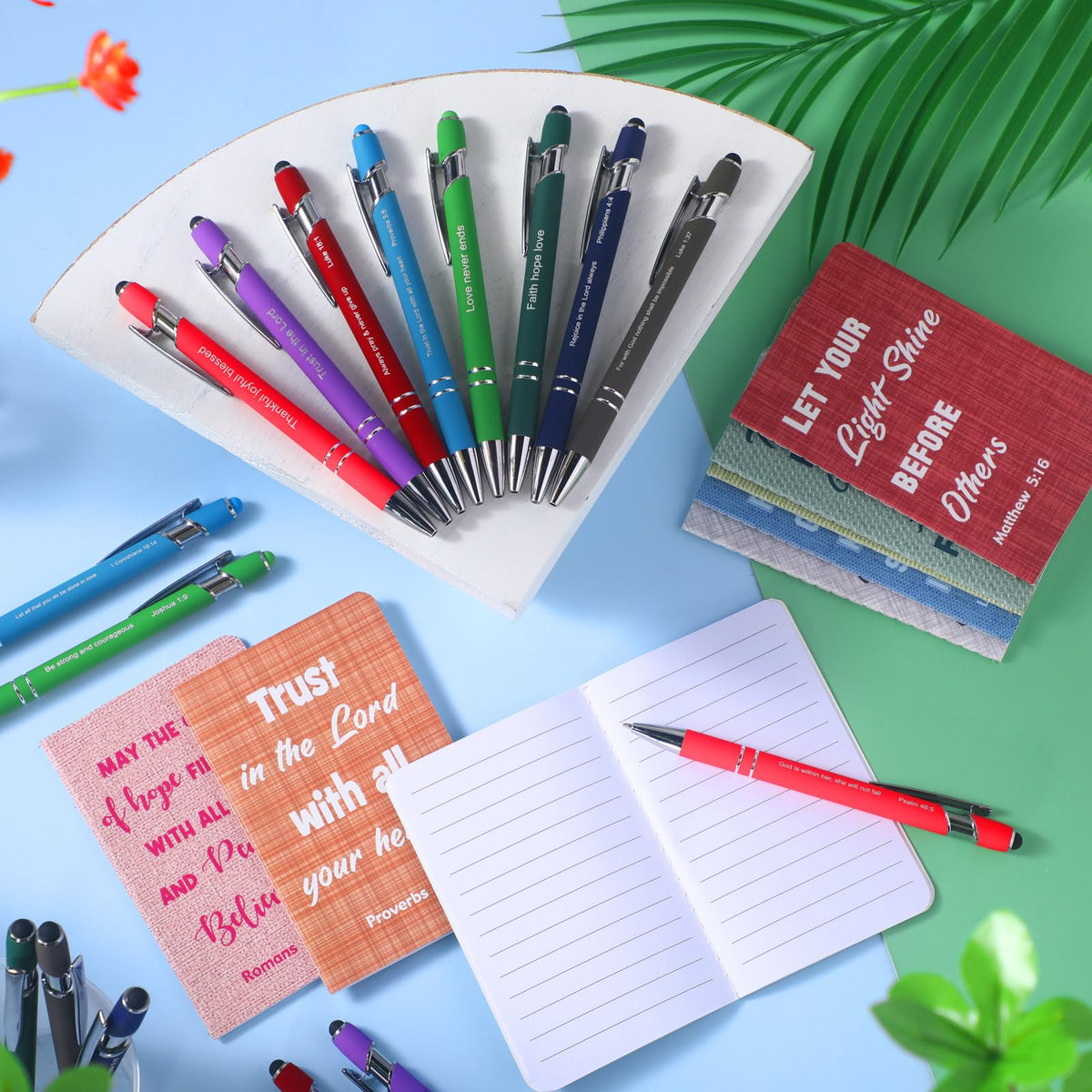 Funrous 32 Pcs Motivational Quote Pens Inspirational Notepads Mini Journal with Ballpoint Pen Small Notebooks Gift for Men Women Coworker Adult Party Favors Prize Teacher Student Office(Texture)