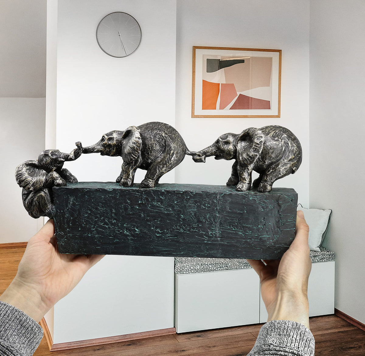 Vaudagio Sculpture Family Ties - Timeless Symbol of Families & Team Togetherness - Ornament 17 inch Long in Grey & Silver - Statue Elephant as a Gift or Decoration - Elephants Stronger Together